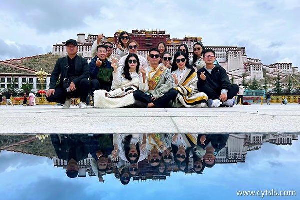 3月去西藏旅游報團(tuán)2000貴嗎